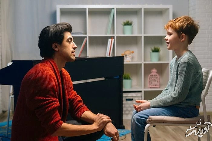 پرت کردن حواس با سوال پرسیدن پدر و پسر